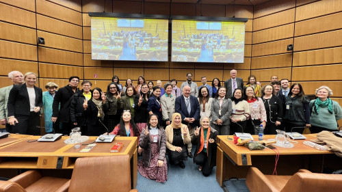 WFWP BMT-nin Vyanadakı ALLATRA və Yaradıcı Cəmiyyət layihəsinin nümayəndələrinin iştirakı ilə BMT-nin Sülh Quruculuğu Günü ilə bağlı panel müzakirəsi keçirilib.