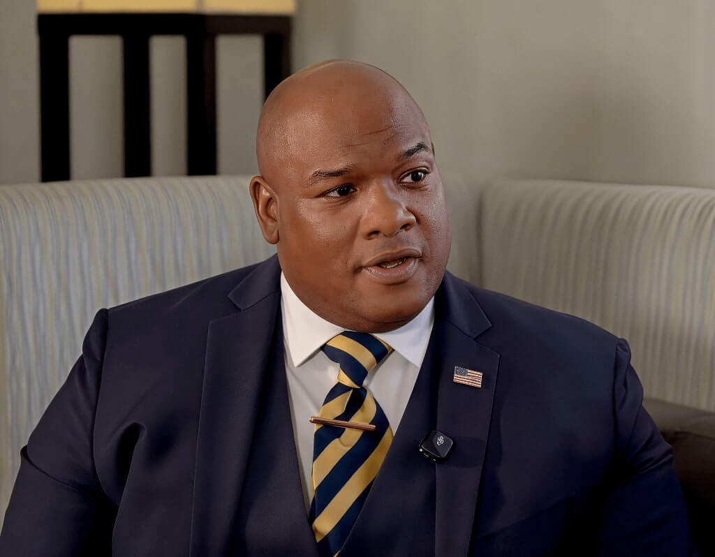 Portrait of Pastor Mark Burns